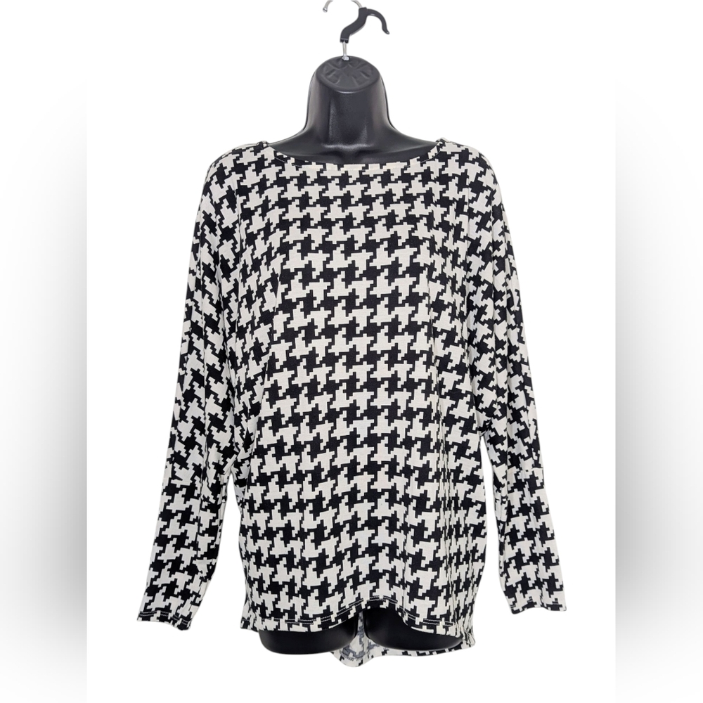 LuLaRoe Linda Batwing Dolman Top (L)